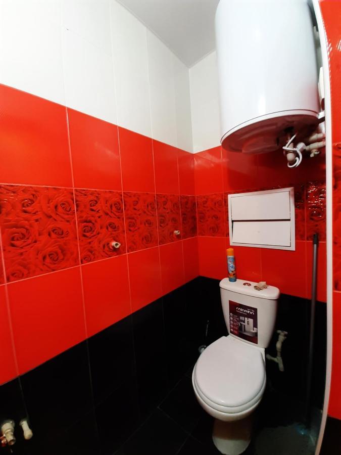 Большая 3 Комнатная Квартира Cherkasy Bagian luar foto