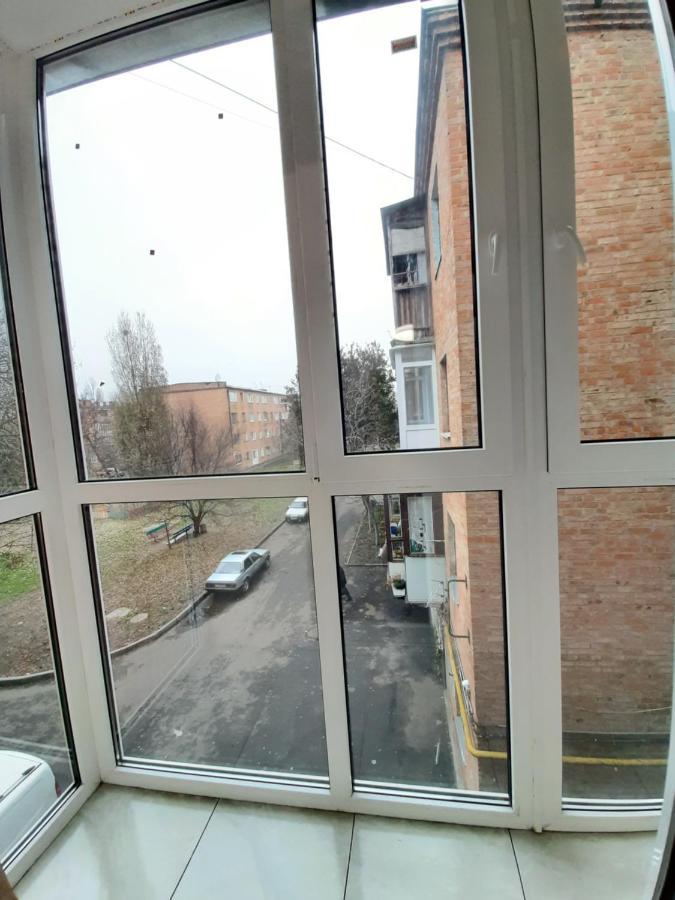 Большая 3 Комнатная Квартира Cherkasy Bagian luar foto