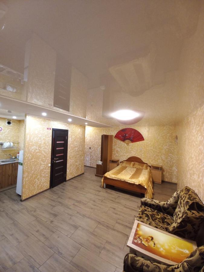 Большая 3 Комнатная Квартира Cherkasy Bagian luar foto